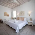 Romantiskt hotell Twins-trisa Ornos (Mykonos)