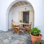 Romantiskt hotell Twins-trisa Ornos (Mykonos)