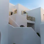 Twins-trisa Romantiskt hotell Ornos (Mykonos)