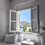 Romantiskt hotell Twins-trisa Ornos (Mykonos)