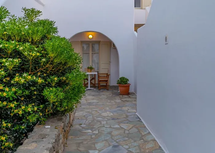 Twins-trisa Hotel miłości Ornos (Mykonos)