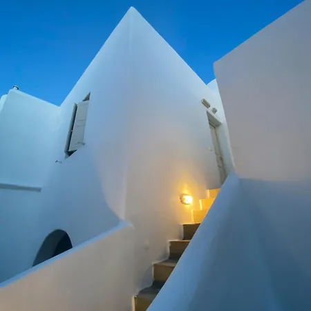 Twins-trisa מלון אהבה