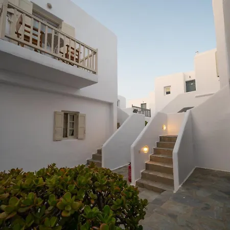 Twins-trisa מלון אהבה *